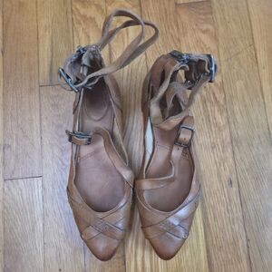 FRYE Brown Leather Women's Olive Strappy Ballet Flat Size 8